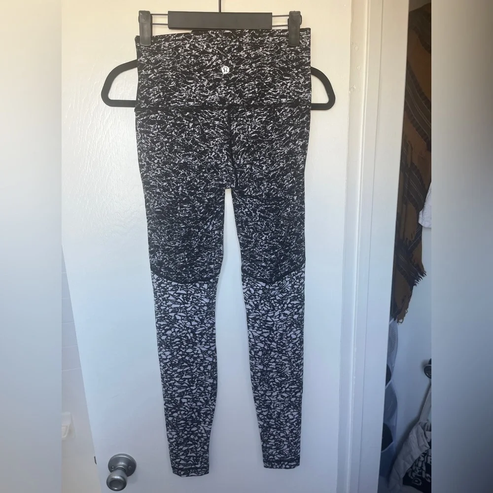 lululemon athletica lululemon black